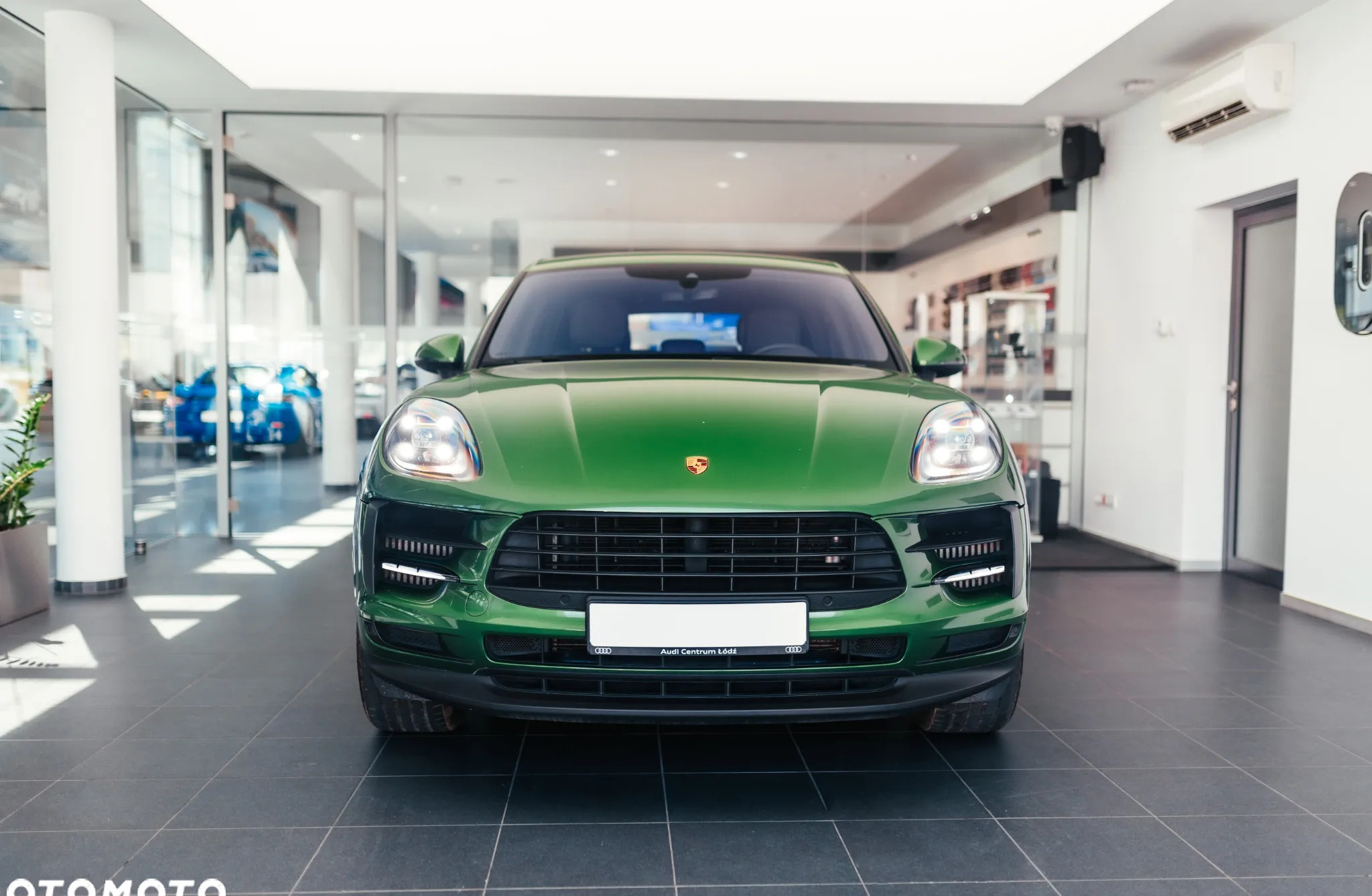 Porsche Macan cena 269900 przebieg: 87800, rok produkcji 2020 z Gryfice małe 254